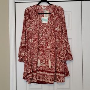 Umgee red and cream bell sleeve mini dress NWT